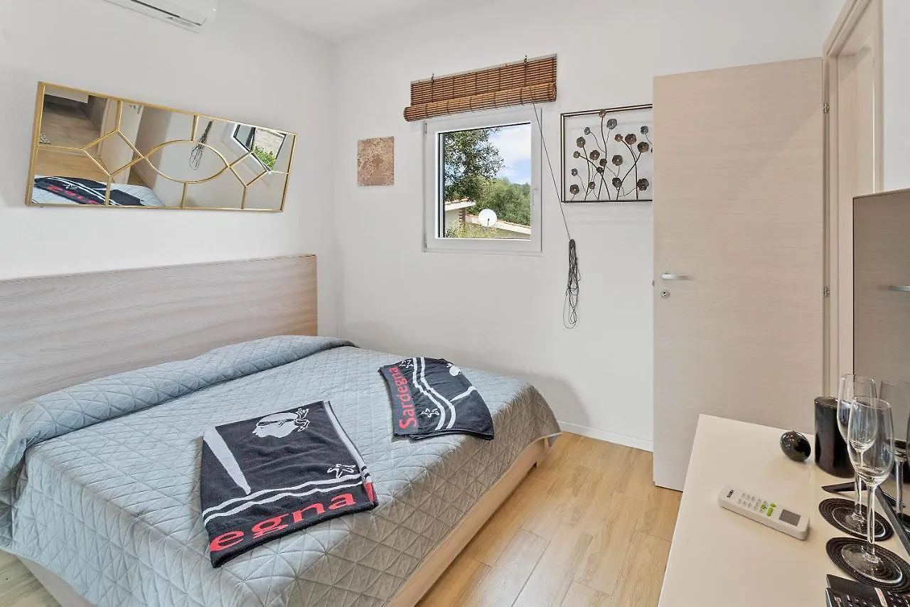 Villa Matteo Suite Porto Columbu - Perd'E Sali Holiday home