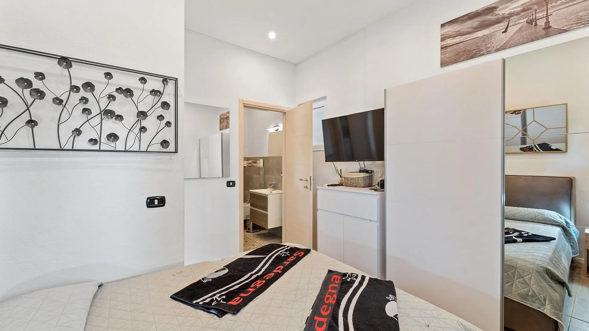 Tatil Evi Villa Matteo Suite Porto Columbu - Perd'E Sali